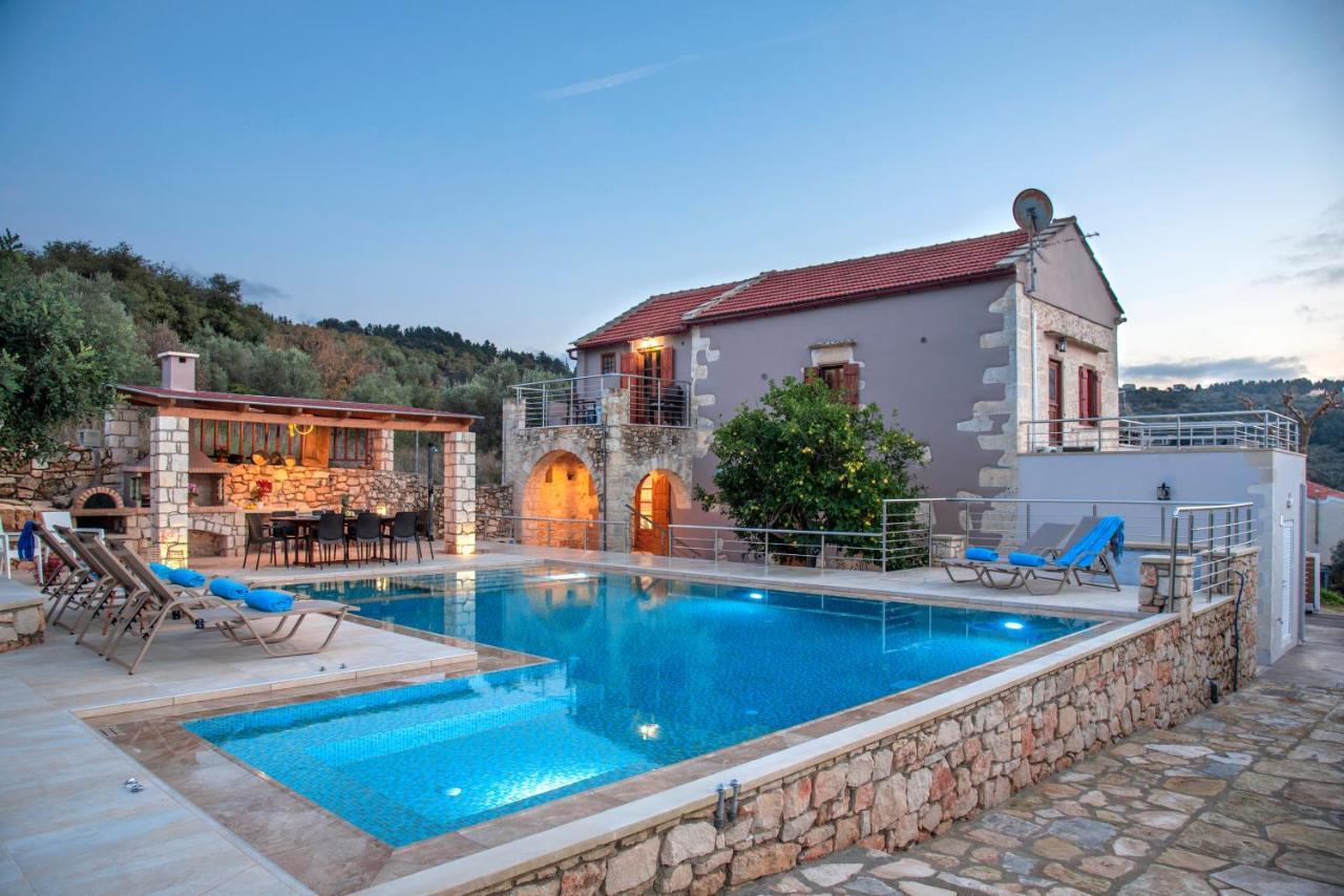 Cretan Lux Villa Heated Pool Gavalochori Exterior photo